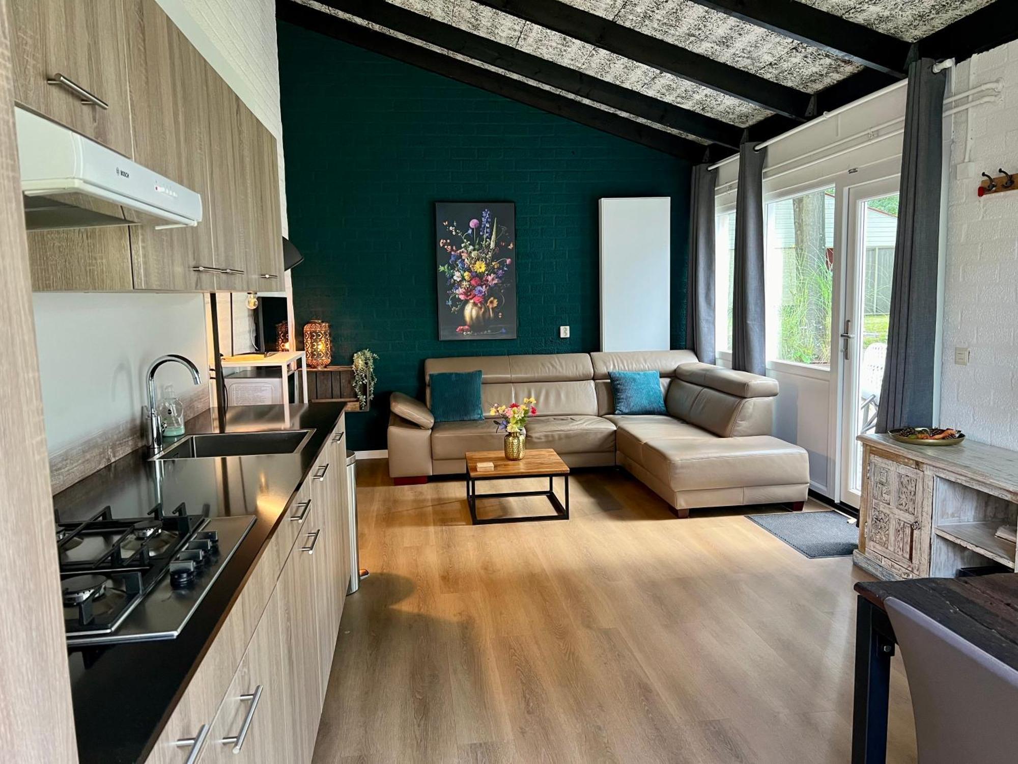 Gehele Bungalow Zuid-Limburg Op Een Park Simpelveld Eksteriør bilde